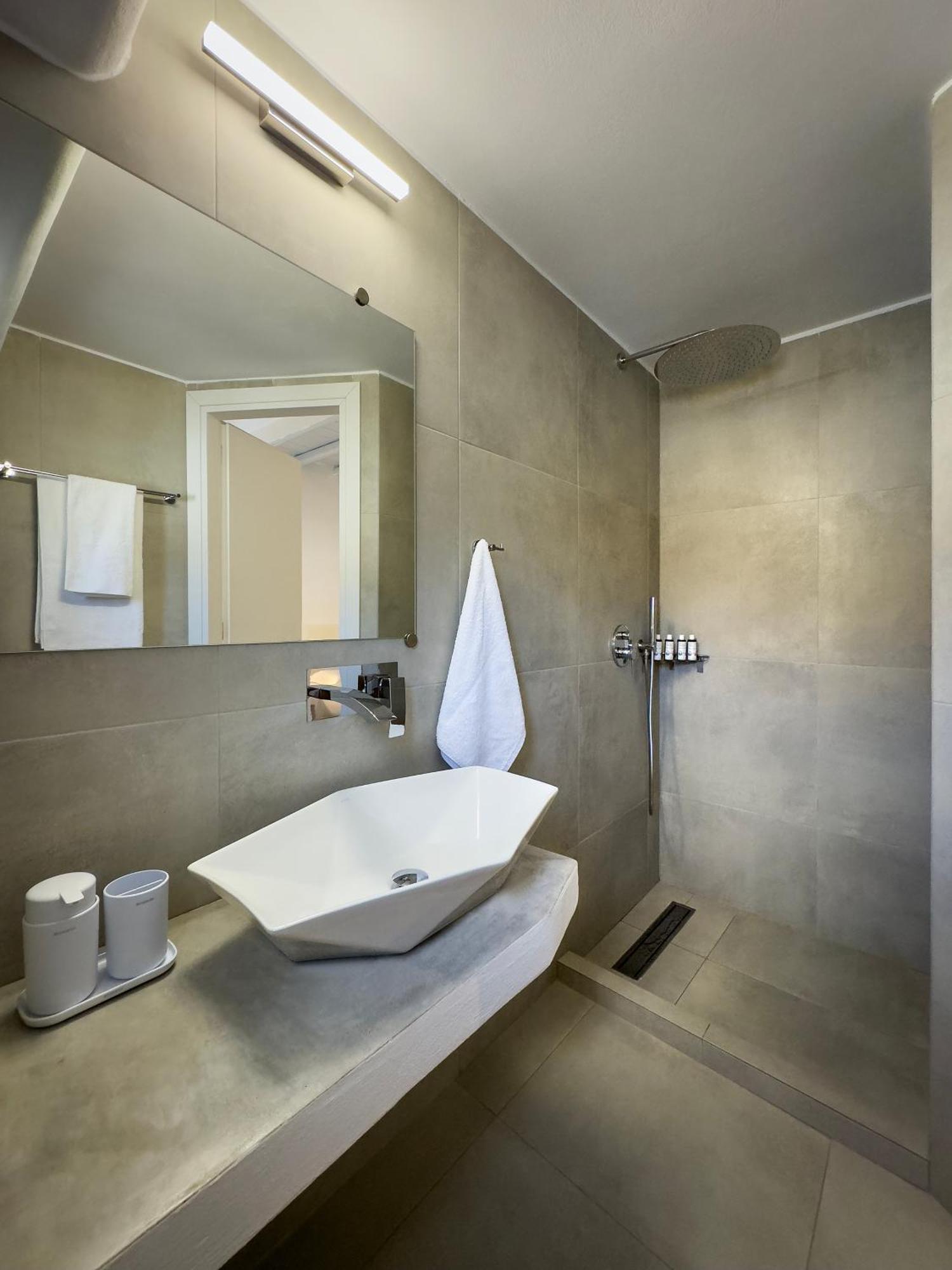 Aneton Residences Folegandros Karavostasis  Eksteriør billede