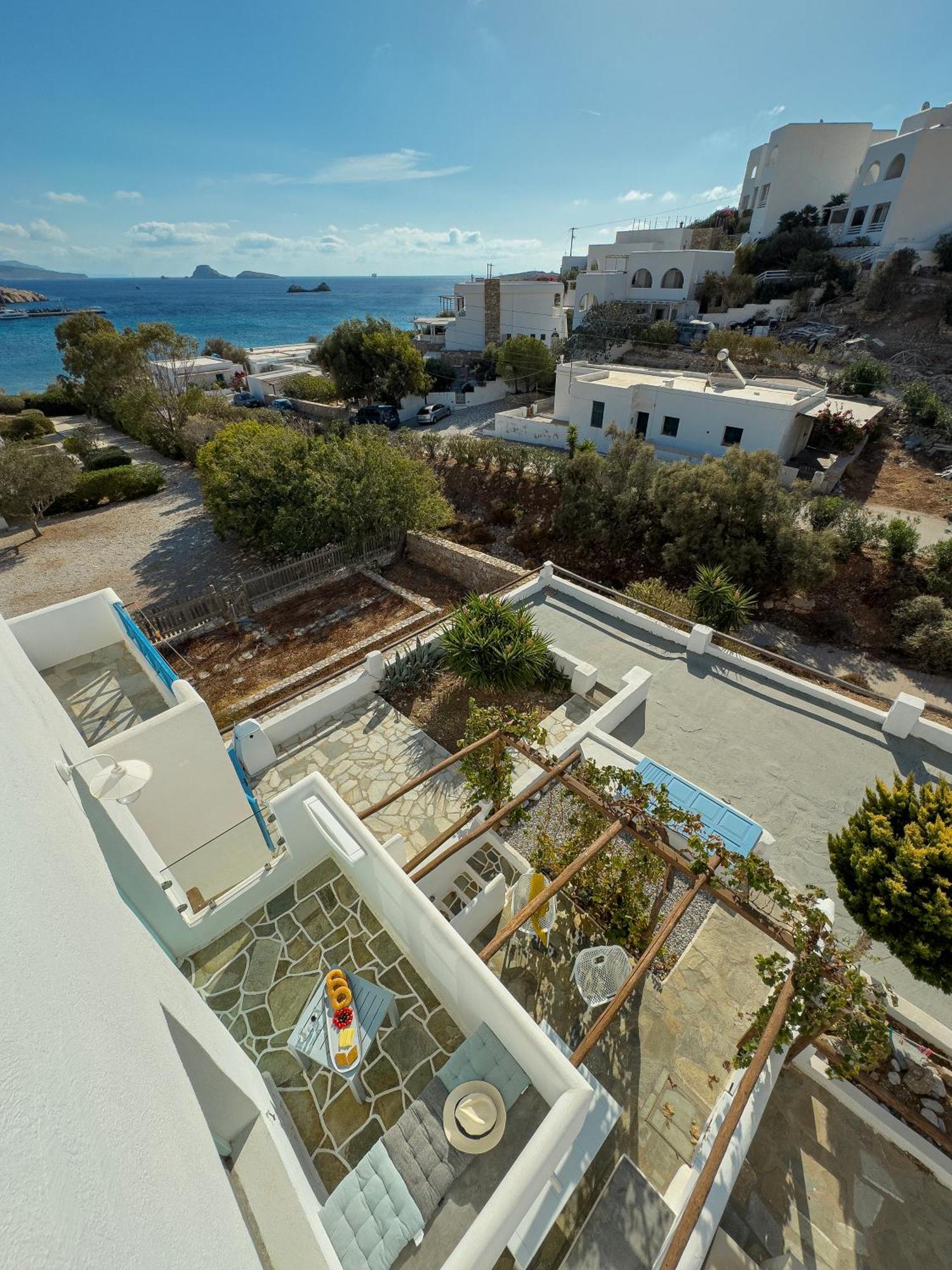 Aneton Residences Folegandros Karavostasis  Eksteriør billede